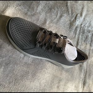 New CROCS Literide Pacer sneakers, never worn